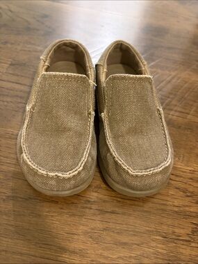 CROCS Slip-On Loafers in Khaki Canvas